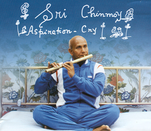 Šri Činmoj svira flautu na svom albumu "Aspiration-Cry"